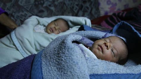 T­ü­r­k­i­y­e­­d­e­ ­1­5­0­ ­b­i­n­d­e­n­ ­f­a­z­l­a­ ­S­u­r­i­y­e­l­i­ ­b­e­b­e­k­ ­d­o­ğ­d­u­